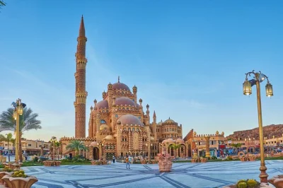 Feel the pulse of sharm el sheikh with visits to al sahaba mosque, the heavenly cathedral, and the vibrant old market. includes pickup and a local guide.