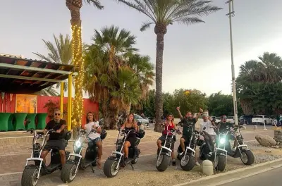 Tour de scooter elétrica em Aruba: Pôr do sol no farol California