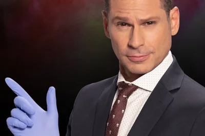 Las vegas, four queens: scharfe comedy, verrückte zaubertricks & echte momente beim mike hammer magic show. reservierte plätze, einfache buchung, garantiert spaß.