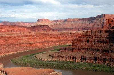 Feel the rush of moab’s wild canyons with a full-day 4x4 adventure and colorado river rafting, ancient rock art stops, and riverside lunch included.
