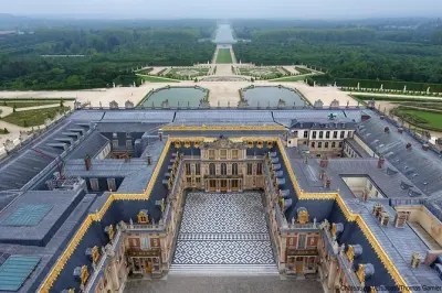 Palais de Versailles visite guidée : Galerie des Glaces et jardins