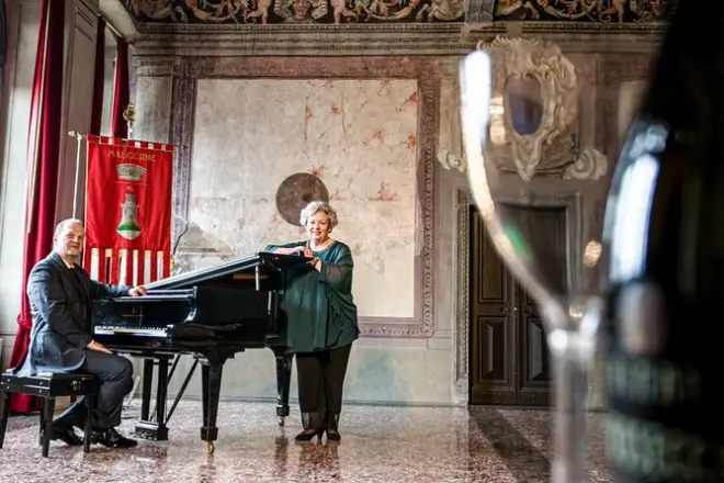 Garda Opernkonzert: Live-Auftritt & Wein
