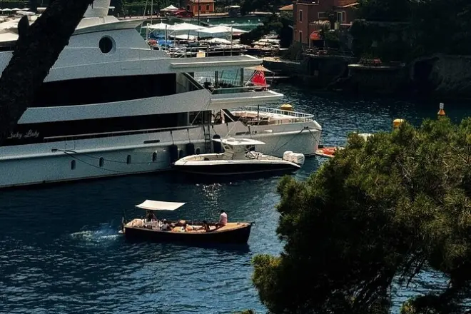 Portofino Küste: 2 Stunden Bootsfahrt an der italienischen Riviera