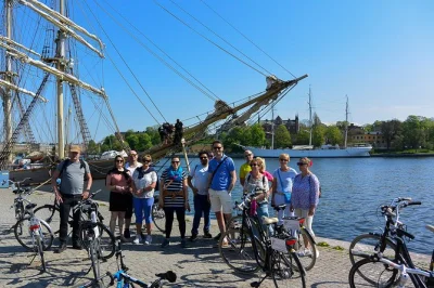 Feel the rhythm of stockholm by bike—pedal through gamla stan, cross island bridges, and hear local stories from your guide. includes bike, helmet & rain poncho.