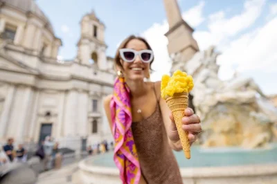 En roma, aprende a hacer gelato y fettuccine desde cero en piazza navona con un chef local. disfruta bruschetta, vino y tus propias creaciones—todo incluido.