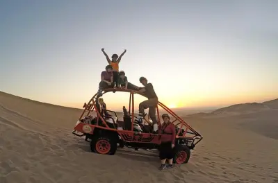 Guida in quad a Huacachina: Dune buggy e sand sled