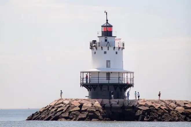 Morning Lighthouse Cruise Portland Maine: 1.5 hours on Casco Bay
