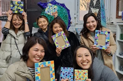 Feel the spirit of barcelona as you create your own gaudí-style mosaic using trencadís, with hands-on guidance, family-friendly studio, and flexible pickup times.