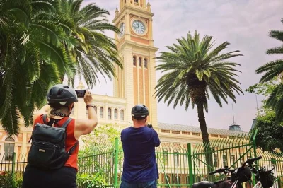 Start with coffee, cycle são paulo’s downtown icons like liberdade & paulista avenue, see street life up close. includes bike, helmet, raincoat, and local treats.
