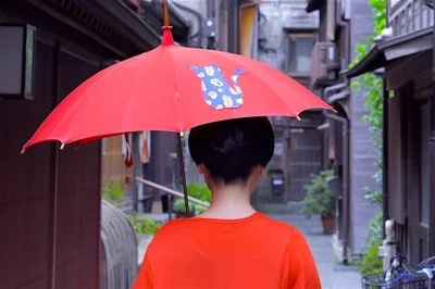 Step into kanazawa’s geisha lanes, samurai streets, and kenrokuen gardens on a private tour with hotel pickup. craft gold leaf, sip matcha, and meet local guides.