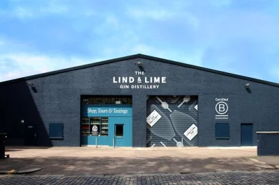 Feel the buzz of leith’s distilling scene on a lind & lime gin tour in edinburgh. taste signature gin, bottle your own mini, and mix a gimlet cocktail with locals.