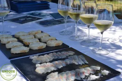 Boat trip to Fonda Fish Garden: Fish, wine & olive oil tasting