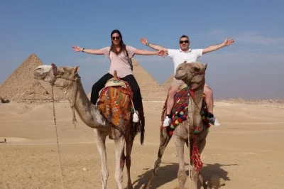 Feel the energy of cairo on a full-day tour from sharm el sheikh with hotel pickup, lunch, and a walk among the pyramids, sphinx, and the egyptian museum.