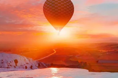 Sobrevoe as famosas formações brancas de pamukkale ao nascer do sol, relaxe nas piscinas termais e aproveite um almoço buffet local. inclui transfer ida e volta do hotel em antalya.