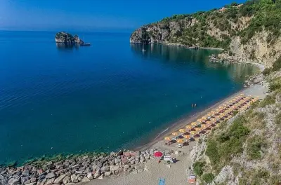 Palinuro en bateau : Grotte bleue, Architiello et club plage