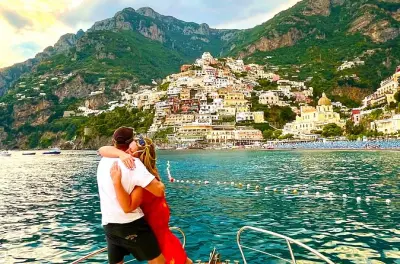 Positano en bateau : Côte amalfitaine, grotte émeraude et Capri