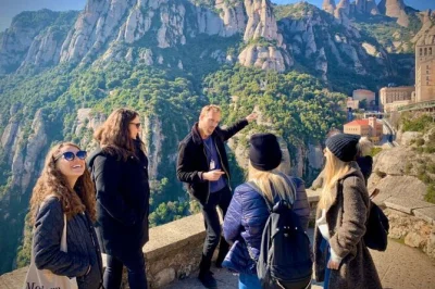 Ab barcelona: geführter tagesausflug nach montserrat mit klosterbesichtigung, basilika-eintritt, freizeit zum wandern oder essen und privatem transport.