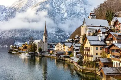 Da Vienna a Hallstatt, Salisburgo e Melk con guida in van privato
