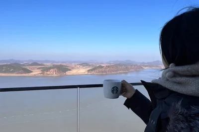 Découvrez la tension et la beauté près de la dmz lors d’une excursion à séoul — observez la corée du nord de près, savourez un café au starbucks le plus proche, et voyagez avec un guide lo
