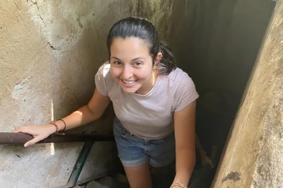 Découvrez les tunnels de cu chi depuis ho chi minh ville : histoires vraies, balades dans les villages et dégustation de snacks d’époque. guide, transport et entrées inclus.