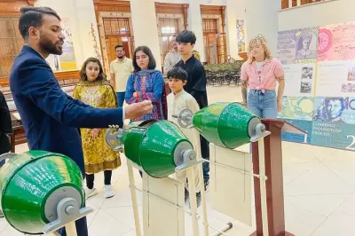 Tour privado de día completo por Karachi: Historia y cultura