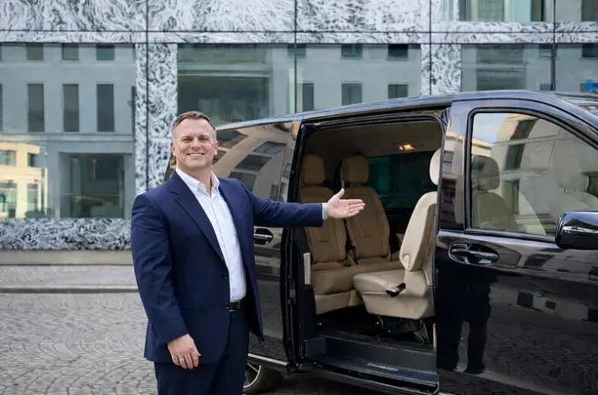 Private Transfer Wengen to Zurich Airport: Direct Alpine Route