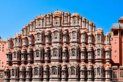 Jaipur Tagesausflug: Amber Fort, City Palace & Hawa Mahal