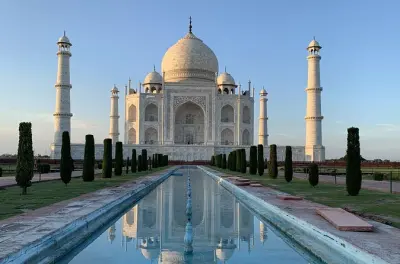 Taj Mahal en une journée depuis Kolkata avec guide privé et vol