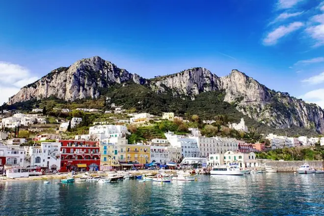 Capri et grotte bleue visite privée avec prise en charge à l’hôtel