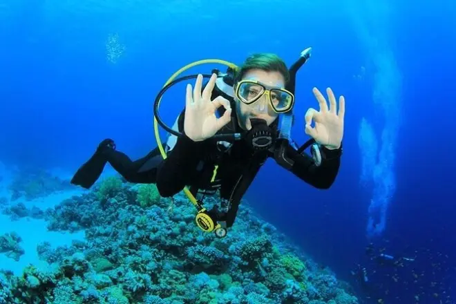 Scuba Diving in Kemer: Two Dives for Beginners with Lunch