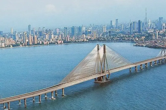 Transfert de Pune à l’aéroport de Mumbai : 4–5 heures avec arrêts