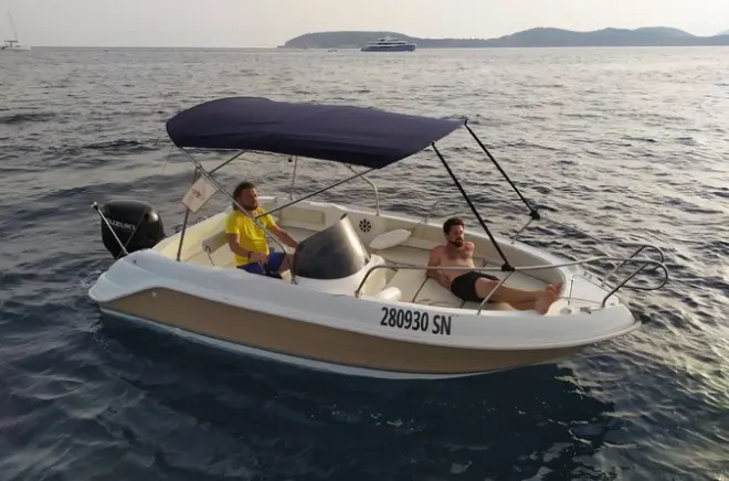Plongée avec tuba à Dubrovnik : Grotte bleue et îles Élaphites