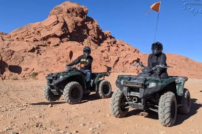 Explore o deserto de nevada com um passeio de atv no valley of fire e depois acelere nas dunas perto de las vegas. inclui almoço, água gelada e guias locais.