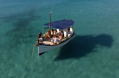 Ibiza: Private Bootstour zu versteckten Buchten im Llaüt
