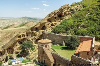 Davit Gareji Monastery Tour: Desert & Wine Tasting
