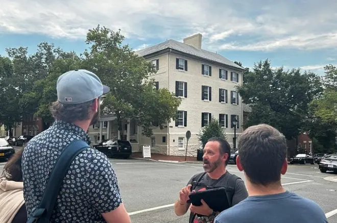 Old Town Alexandria Rundgang: Gadsby's Tavern & Christ Church