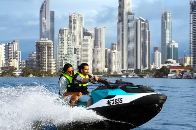 Jet Ski Tour Surfers Paradise: 15km ride with practice track
