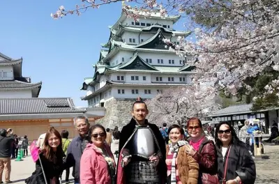 Nagoya Samurai & Toyota Tour: Privater Guide, Museumsbesuch