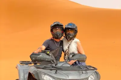 Paseo en quad por Merzouga: Aventura en las dunas del Sahara