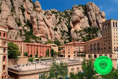 Descubra montserrat pela manhã, viaje no trem cremalheira, visite a basílica e veja a santa madona negra. inclui transfer ida e volta, guia e degustação de licores locais.