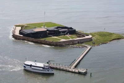 Charleston, fort sumter fähre, historische sehenswürdigkeiten und spannende geschichten vom nationalpark-ranger. inklusive hin- und rückfahrt sowie eintritt.
