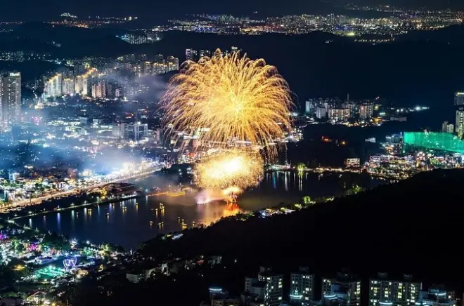 Private Daegu-Tour mit Guide zu den Top-Sehenswürdigkeiten