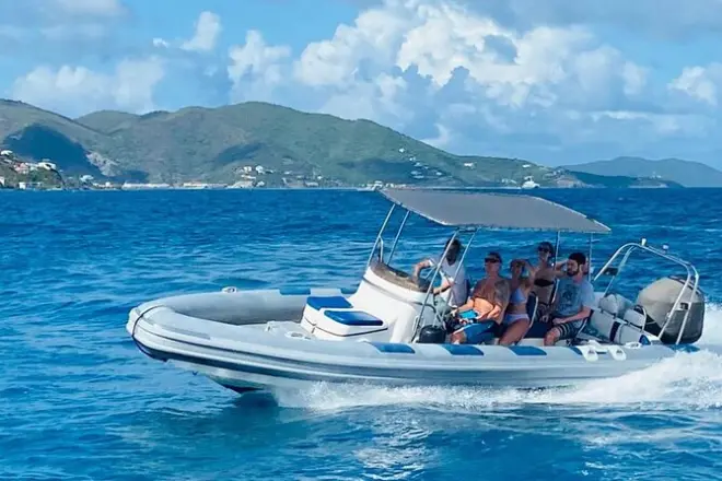 Private Powerboat Tour Tortola: Customizable BVI Cruise