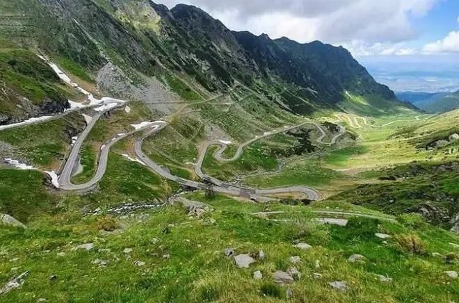 Transfăgărășan da Bucarest: Tour in piccolo gruppo