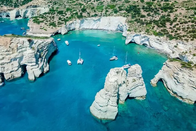 Milos & Poliegos Catamaran Cruise: Swim Stops & Blue Lagoon