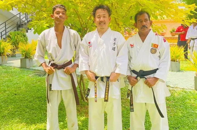 Kawasaki Samurai Karate Iaido Class with Japanese Kids