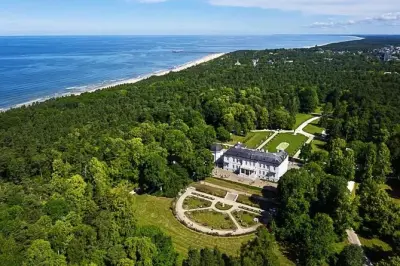 Tour privado a Palanga y museo del ámbar desde Klaipeda: 6 horas