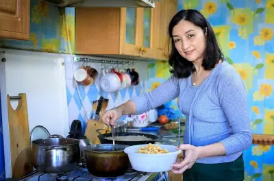 Aula particular de culinária uzbeque em casa em Tashkent