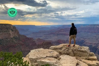 Sinta a beleza selvagem de zion, bryce, arches, monument valley e grand canyon em um tour de 7 dias em grupo pequeno com camping ou hospedagem, guia navajo e todas as taxas dos parques.