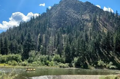 Salmon River Rafting: 7 miles of class I and II rapids